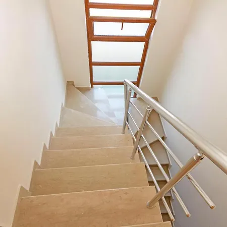 Villa Paradise Town Daisy *