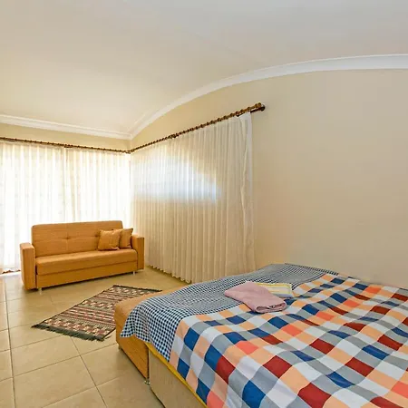 Paradise Town Daisy Villa